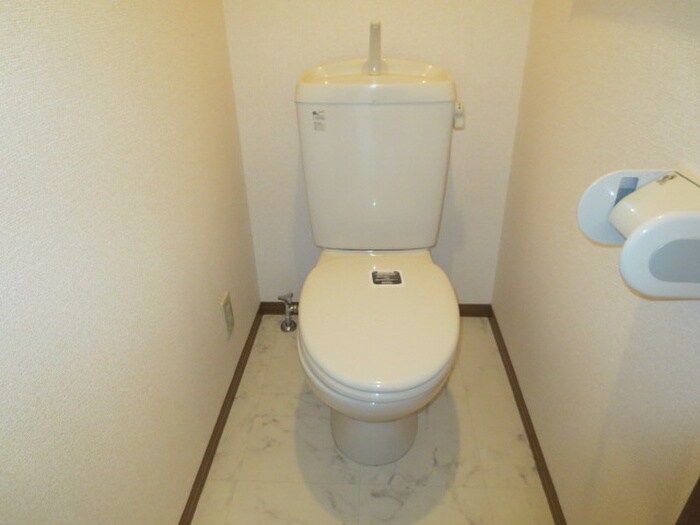 物件内観写真16　(トイレ)