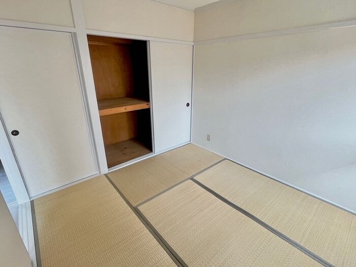 物件内観写真17　(居室)