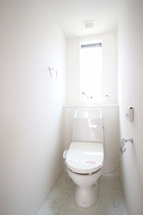 物件内観写真10　(トイレ)