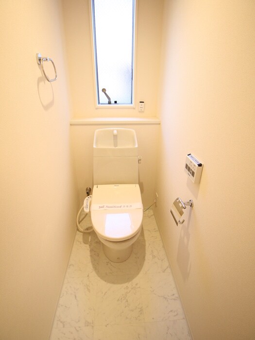 物件内観写真11　(トイレ)