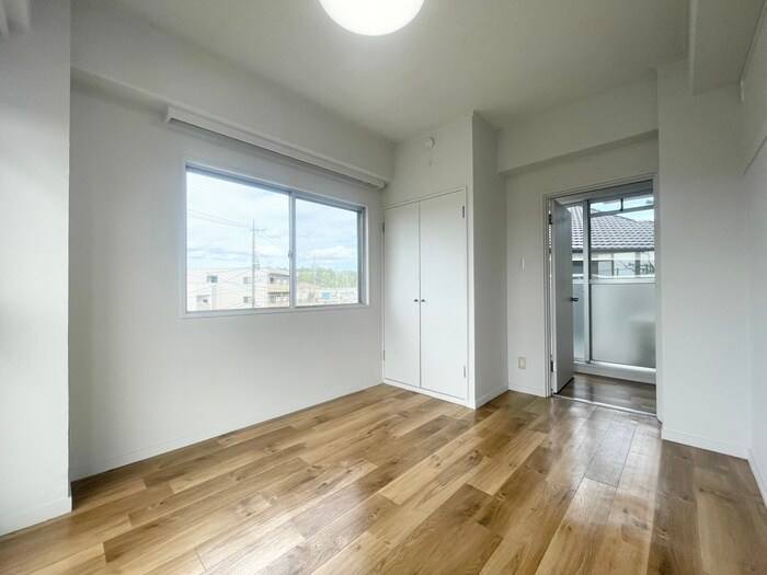 物件内観写真8　(居室)