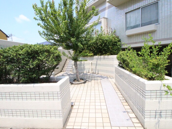 物件外観写真4　(外観写真)