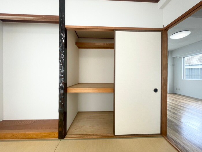 物件内観写真13　(収納)