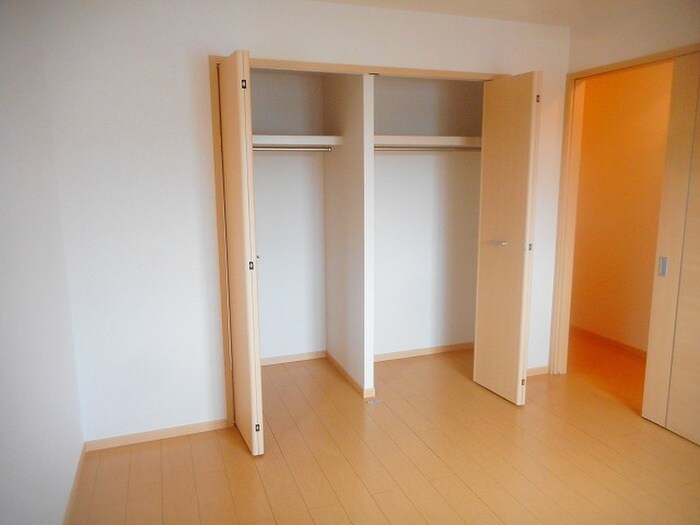 物件内観写真11　(収納)