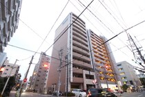 ﾌﾟﾚｻﾝｽSAKAEﾘﾊﾞｰｽﾀｲﾙ(903)の外観写真