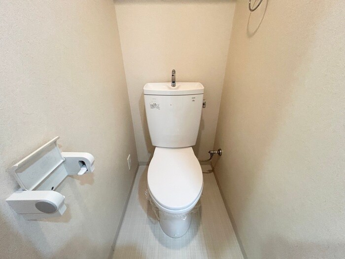 物件内観写真11　(トイレ)