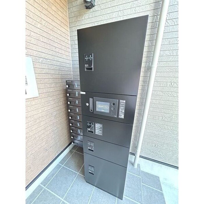 物件外観写真3　(建物設備)