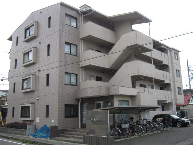 物件外観写真2　(駐輪場)