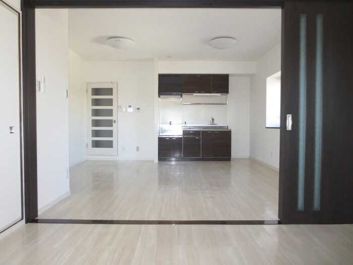 物件内観写真5　(居室)