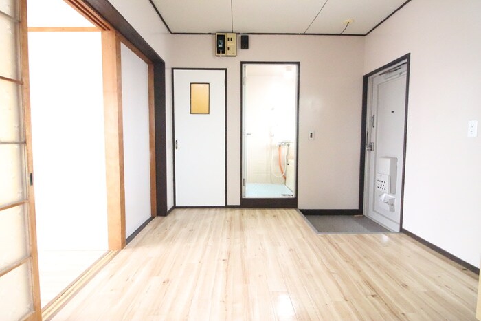 物件内観写真7　(居室)