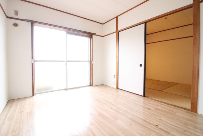 物件内観写真11　(居室)