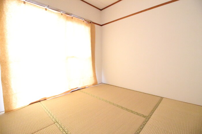 物件内観写真15　(居室)