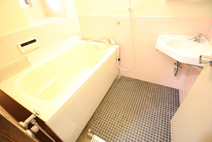 物件内観写真9　(バス／シャワールーム等)