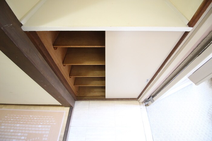 物件内観写真18　(靴箱)