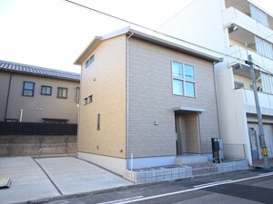 音羽1丁目貸家A棟外観写真