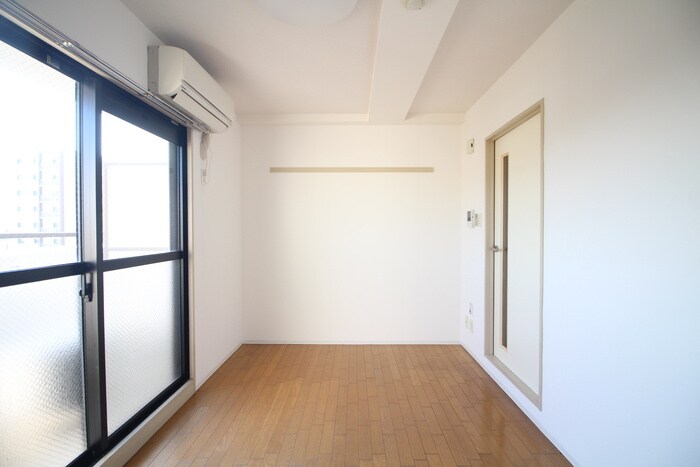 物件内観写真18　(居室)