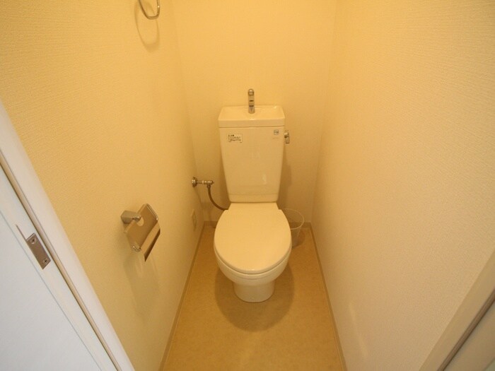 物件内観写真12　(トイレ)