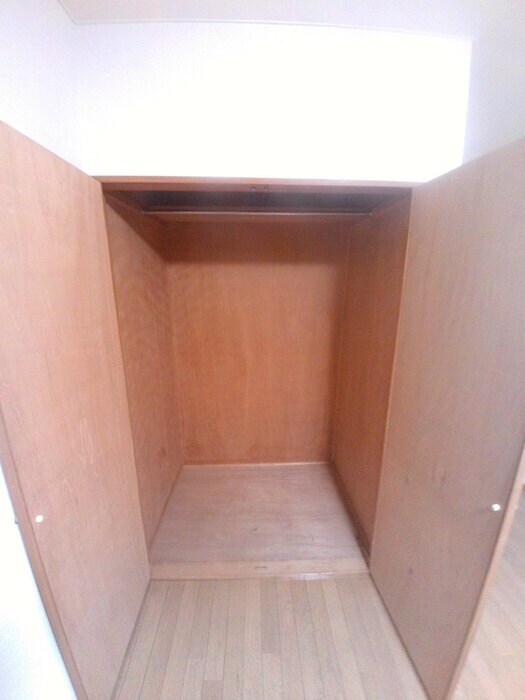 物件内観写真11　(収納)