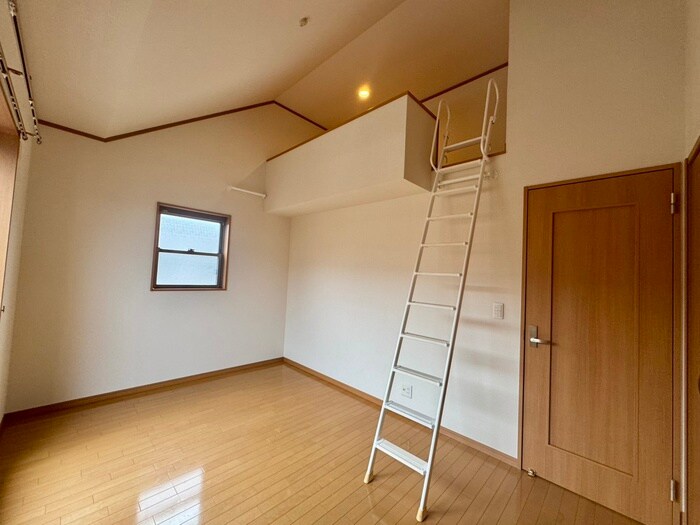 物件内観写真21　(居室)