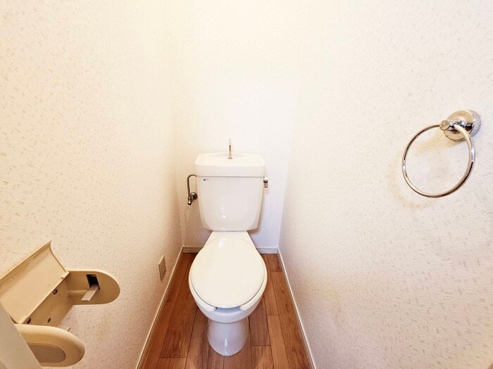 物件内観写真10　(トイレ)