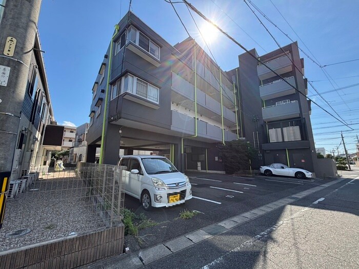 物件外観写真3　(外観写真)