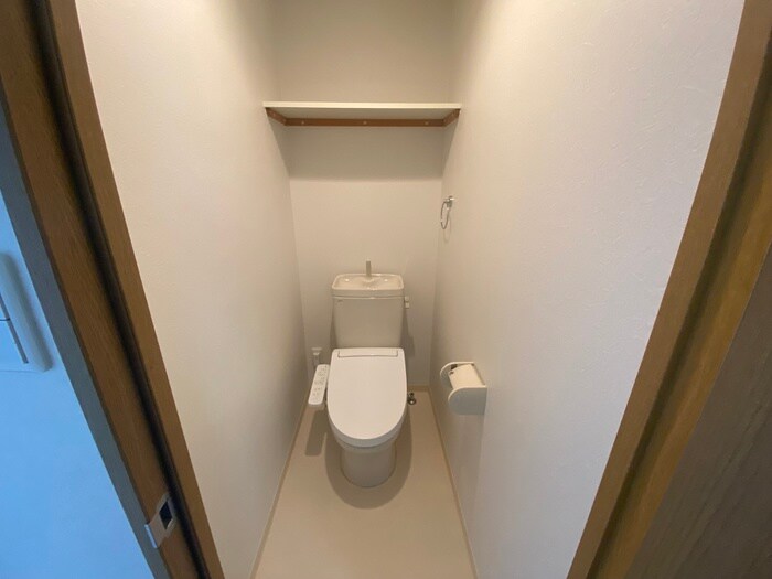 物件内観写真12　(トイレ)