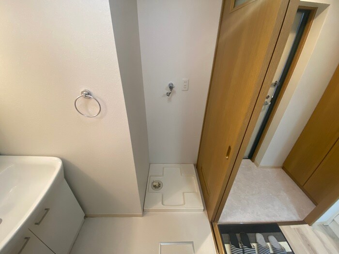 物件内観写真20　(洗濯機置場)