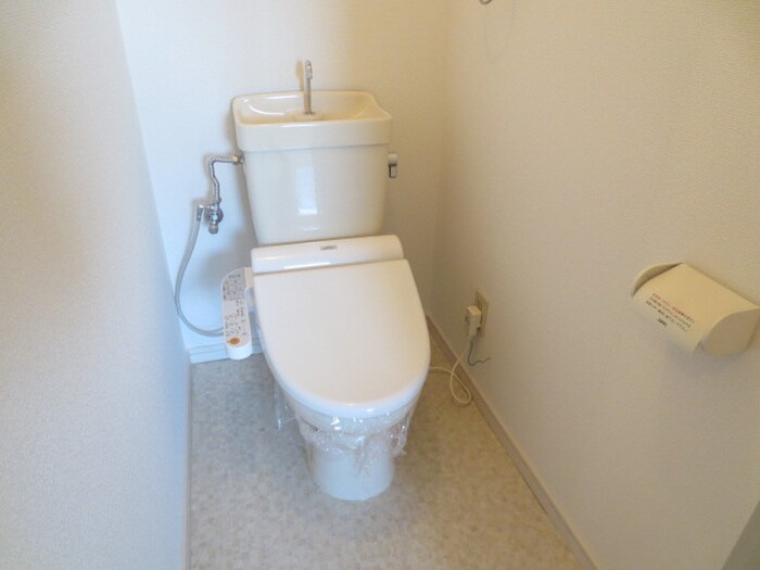 物件内観写真14　(トイレ)