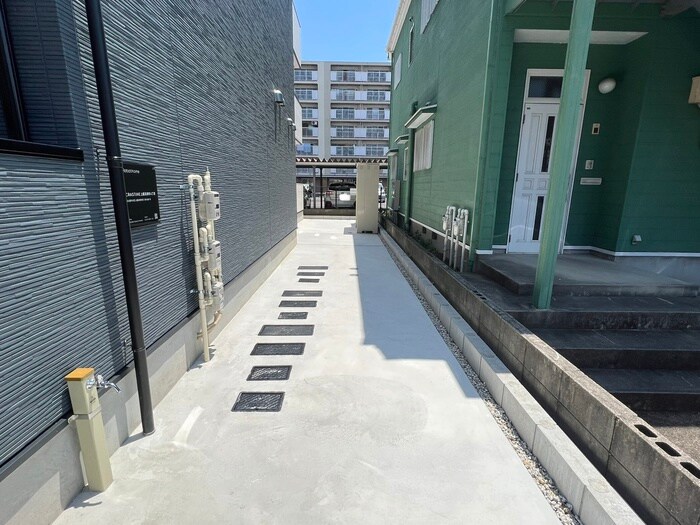 物件外観写真6　(その他)