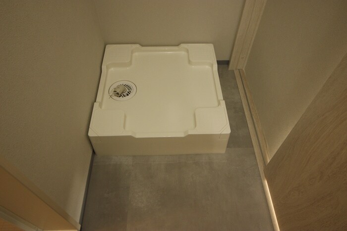 物件内観写真19　(洗濯機置場)