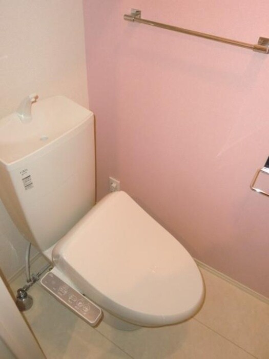 物件内観写真13　(トイレ)