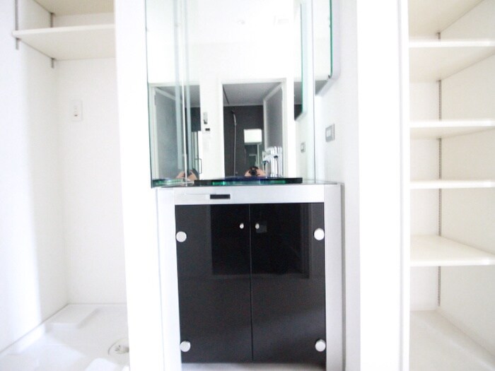 物件内観写真13　(洗面)