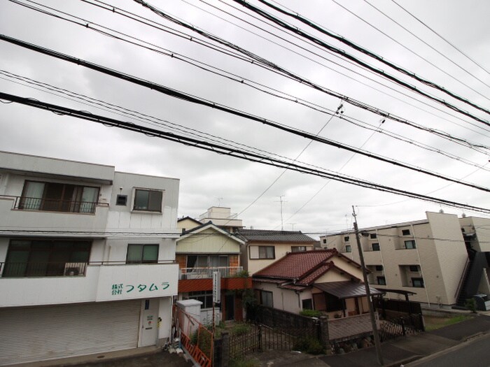 物件内観写真18　(室内からの展望)