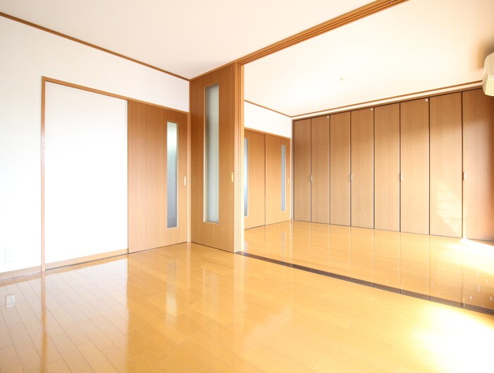 物件内観写真7　(居室)