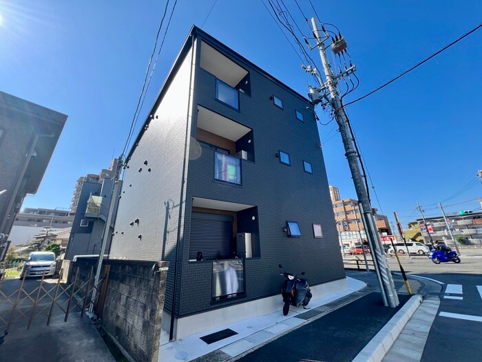 物件外観写真2　(外観写真)