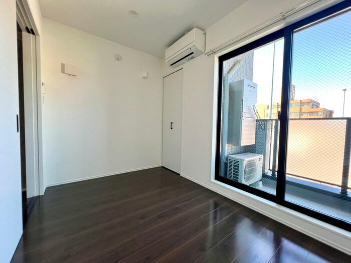 物件内観写真12　(居室)