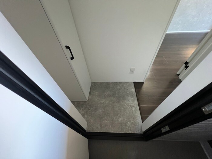 物件内観写真22　(玄関)