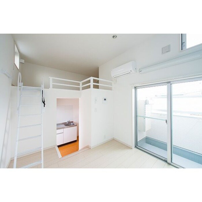 物件内観写真9　(居室)