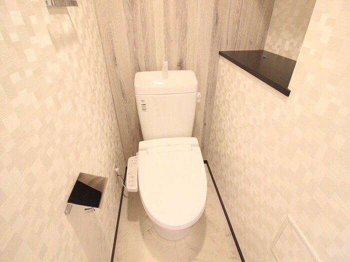 物件内観写真12　(トイレ)