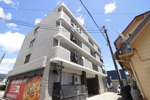 キャピタルシティ苗田外観写真