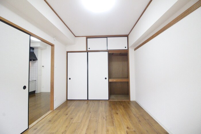 物件内観写真10　(居室)