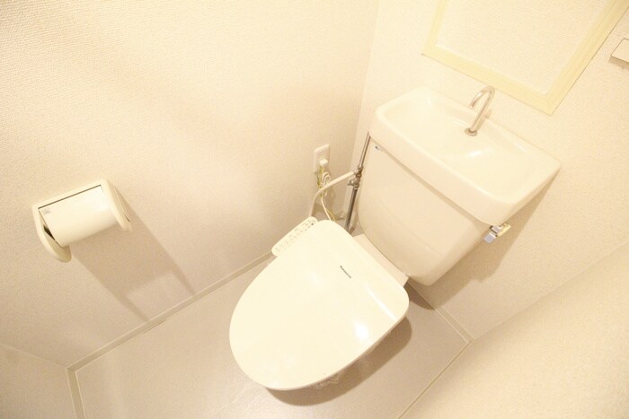 物件内観写真16　(トイレ)