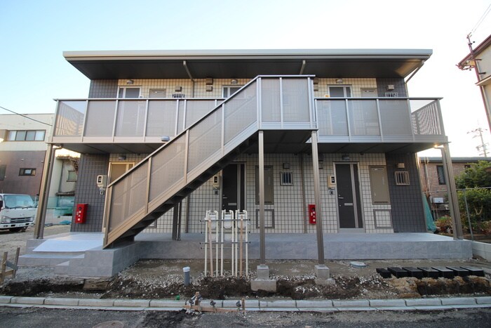 物件外観写真2　(外観写真)