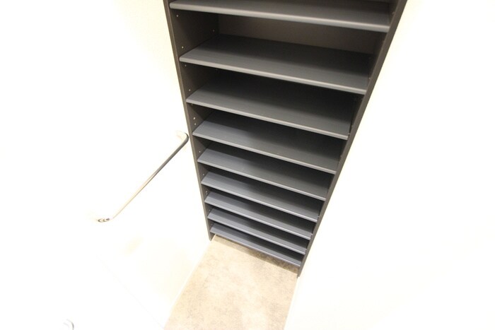 物件内観写真18　(靴箱)