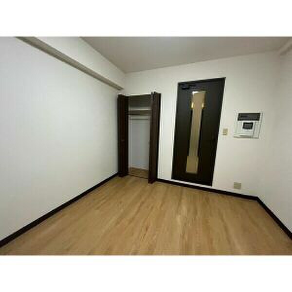物件内観写真13　(居室)