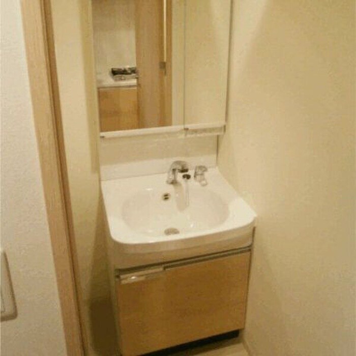 物件内観写真11　(洗面)