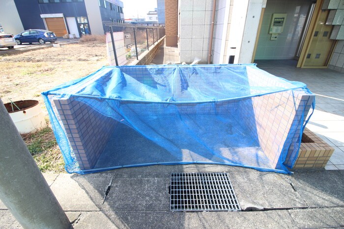 物件外観写真3　(建物設備)