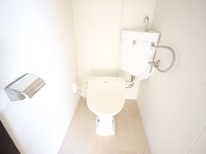 物件内観写真10　(トイレ)