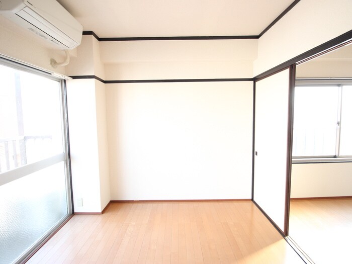 物件内観写真20　(居室)