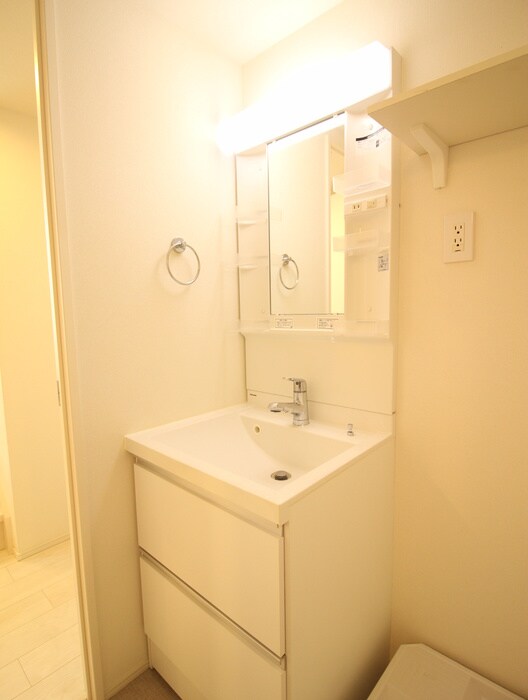 物件内観写真11　(洗面)